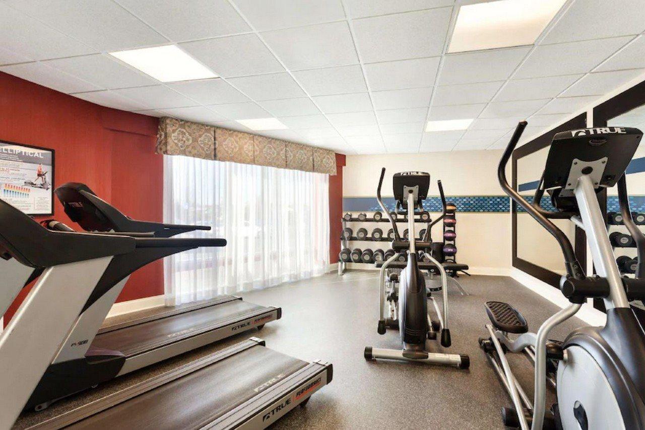 Hampton Inn Вотертаун Екстер'єр фото