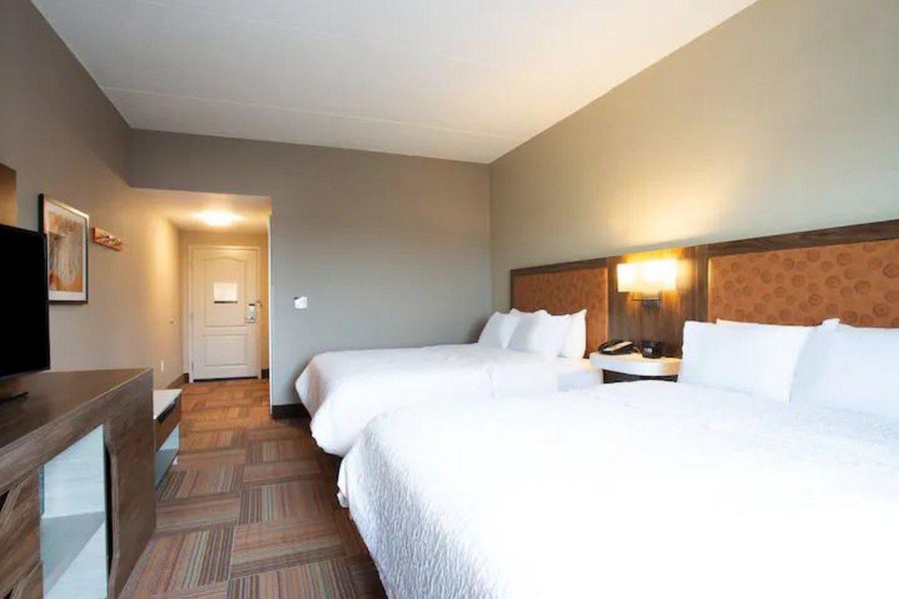 Hampton Inn Вотертаун Екстер'єр фото