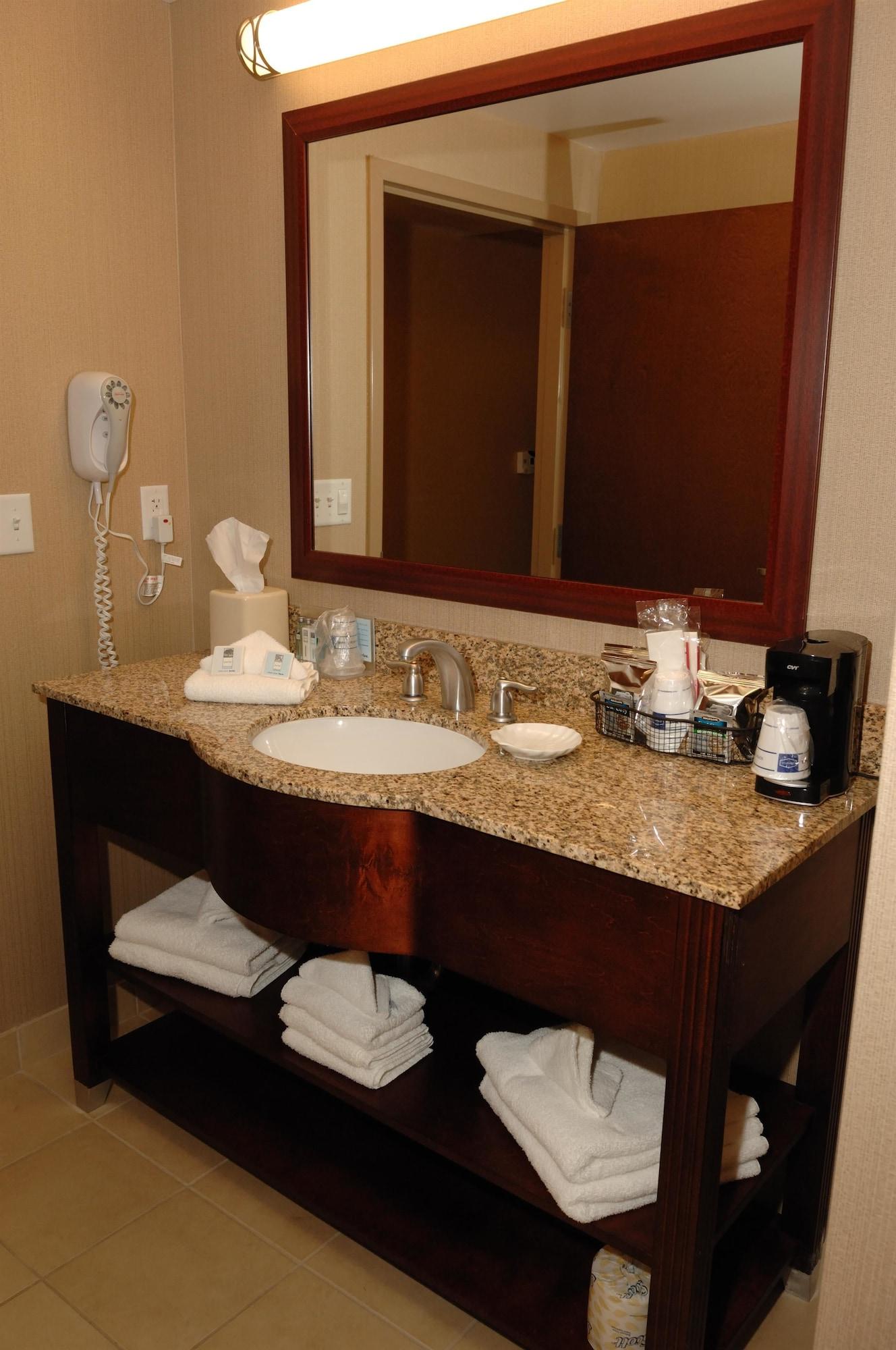 Hampton Inn Вотертаун Екстер'єр фото