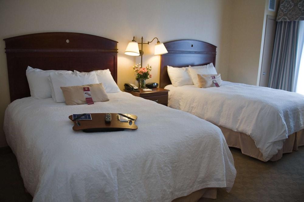 Hampton Inn Вотертаун Екстер'єр фото